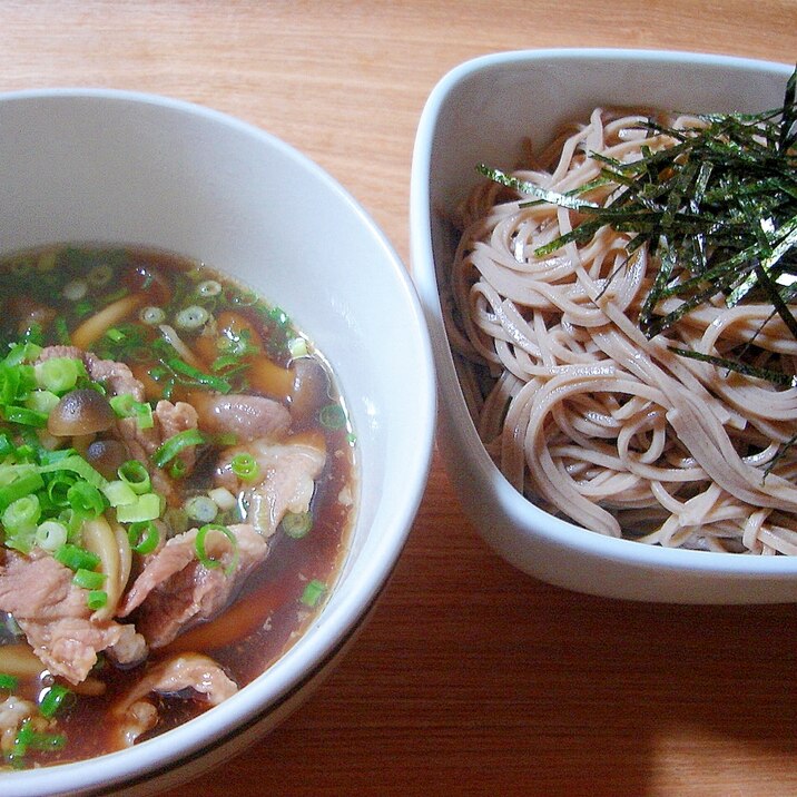 きのこ肉つけ蕎麦